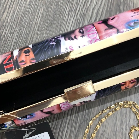 Ruby clutch - Picture 4 of 8